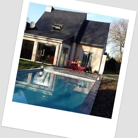 Les Agapanthes Bed and Breakfast *
